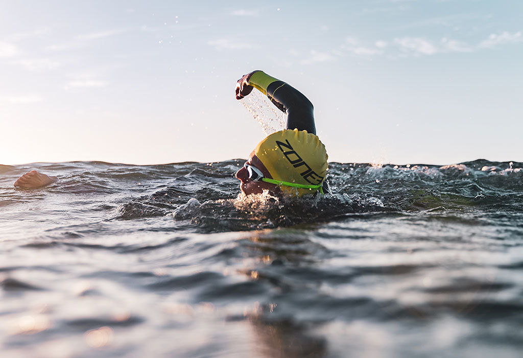 Swimming in a Triathlon Wetsuit: A Beginners Guide – ZONE3 USA